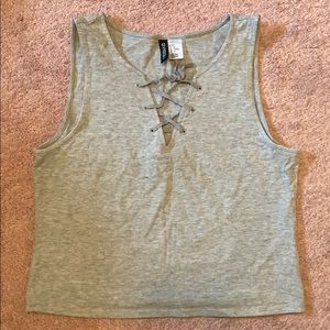 Gray cropped tank top